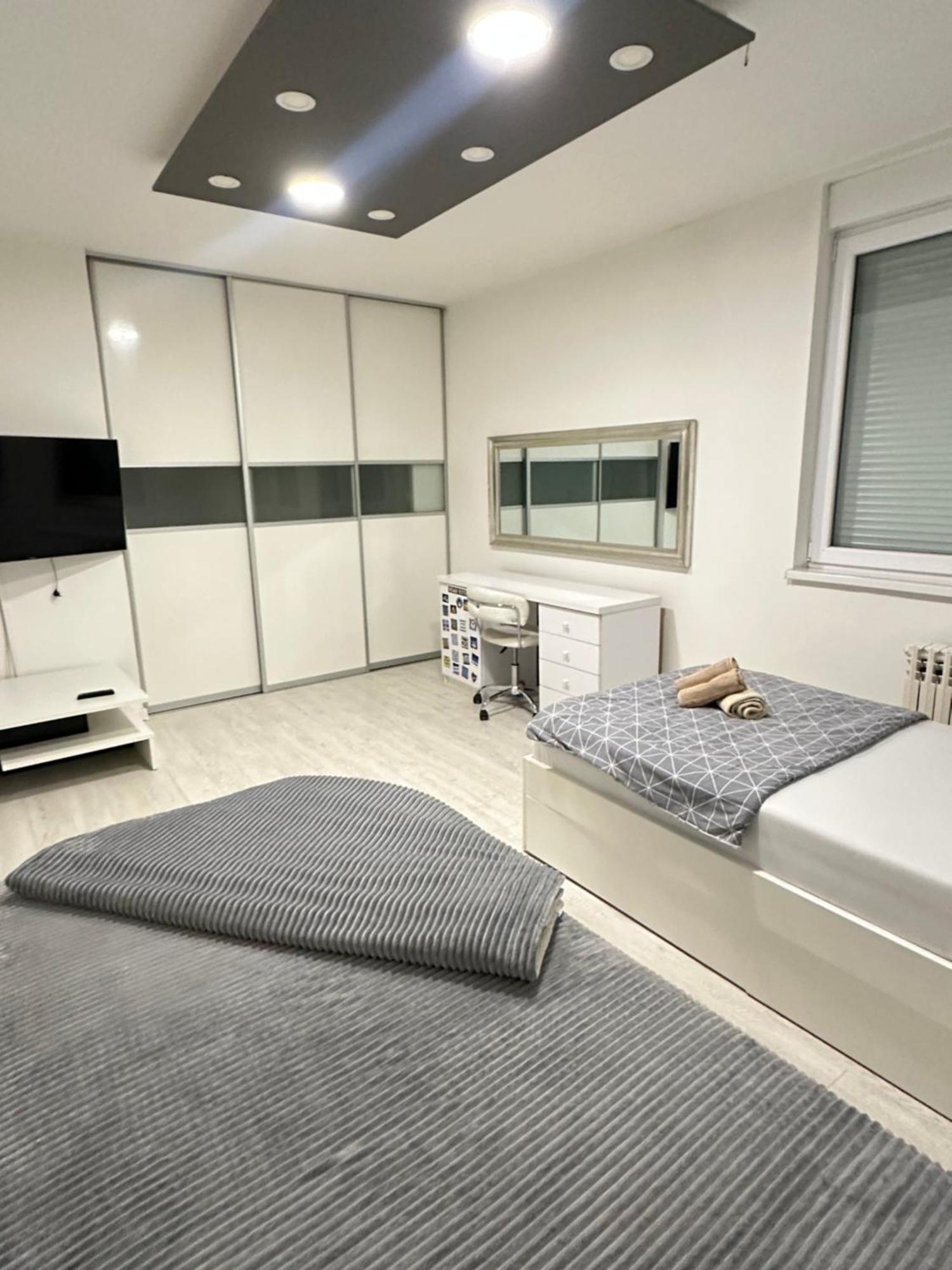 - Pulse - Free Parking * Sarajevo